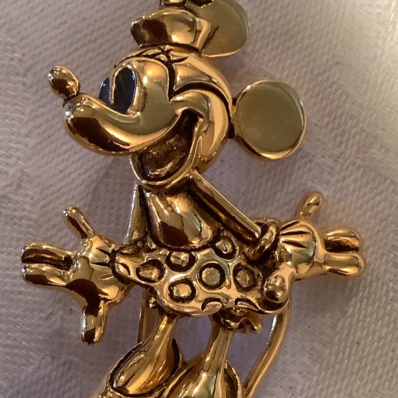 Vintage Disney Minnie Mouse brooch - Picture 3 of 3